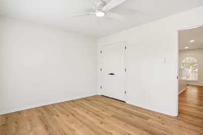 1808 N Mission Circle, Friendswood, TX 77546 - Photo 39