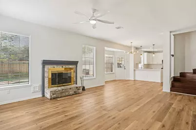 1808 N Mission Circle, Friendswood, TX 77546 - Photo 7