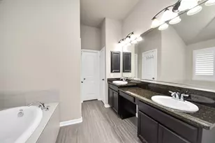5835 Chaste Ct, Rosenberg, TX 77469 - Photo 33