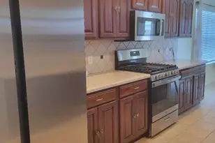 5716 Meadow Breeze Ln, Rosharon, TX 77583 - Photo 7