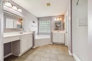 5716 Meadow Breeze Ln, Rosharon, TX 77583 - Photo 15