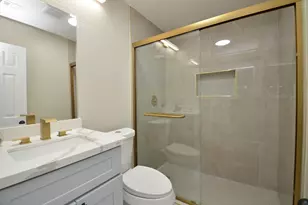 6801 Kassarine Pass, Houston, TX 77033 - Photo 11