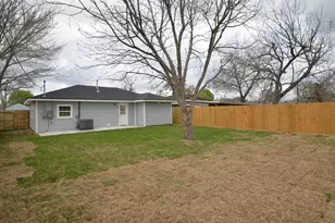 6801 Kassarine Pass, Houston, TX 77033 - Photo 17