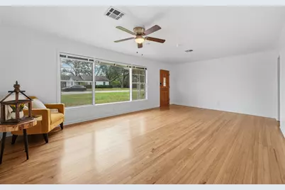 114 Taft Avenue, Cleveland, TX 77327 - Photo 7
