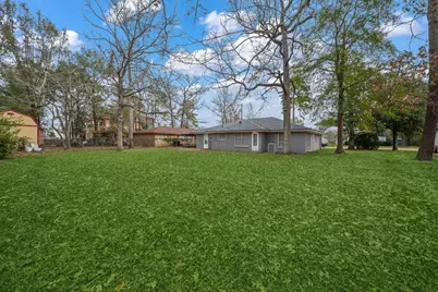 114 Taft Avenue, Cleveland, TX 77327 - Photo 3