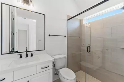 6402 Cherry Wick Drive, Manvel, TX 77578 - Photo 31