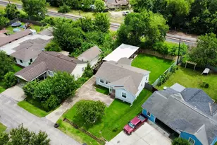 7819 Fir St, Houston, TX 77012 - Photo 3