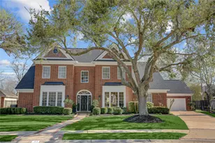 51 Dartmoor Ct, Sugar Land, TX 77479 - Photo 3