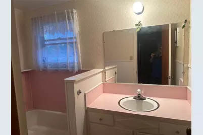297 6th Street E, Markham, TX 77456 - Photo 19