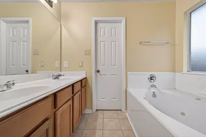 19538 Billineys Park Drive, Katy, TX 77449 - Photo 35