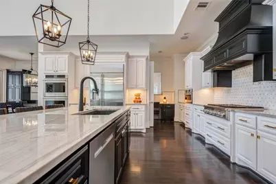 4926 Beekman Drive, Missouri City, TX 77459 - Photo 11