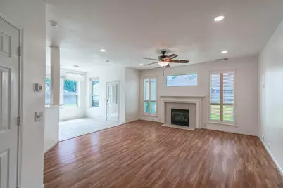 11606 Canyon Woods Drive, Tomball, TX 77377 - Photo 7