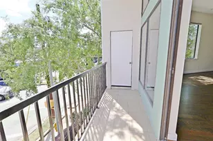 1320 Welch St, Houston, TX 77006 - Photo 27