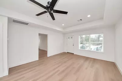 9261 Autauga Street, Houston, TX 77080 - Photo 25