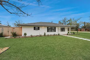 9261 Autauga St, Houston, TX 77080 - Photo 3