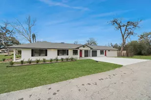 9261 Autauga St, Houston, TX 77080 - Photo 1