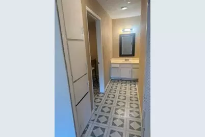 7200 Clarewood Drive #1, Houston, TX 77036 - Photo 23
