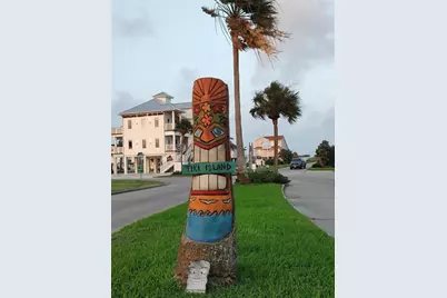 422 Windward Way, Tiki Island, TX 77554 - Photo 17