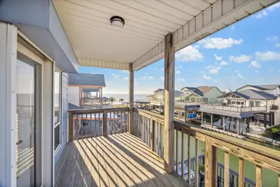 422 Windward Way, Tiki Island, TX 77554 - Photo 41