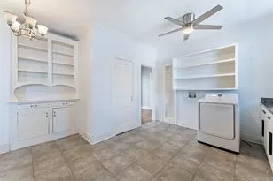 2502 Rosewood St, Houston, TX 77004 - Photo 9