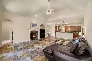 62 Sandwell Place, Spring, TX 77389 - Photo 5