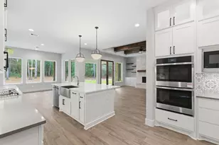 240 Grand View View, Huntsville, TX 77340 - Photo 11