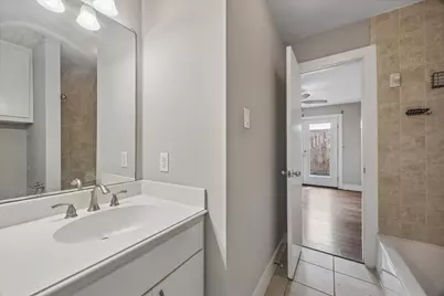 5813 Darling Street #A, Houston, TX 77007 - Photo 17