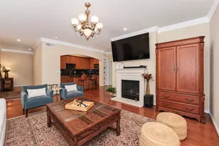 2400 McCue Rd, Houston, TX 77056 - Photo 9