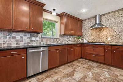 8102 Bo Jack Drive, Houston, TX 77040 - Photo 19