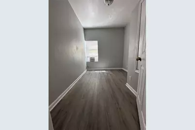 910 37th Street #4, Galveston, TX 77550 - Photo 11