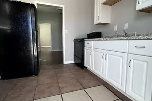 910 37th St, Galveston, TX 77550 - Photo 3