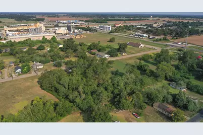 803 Mattie Street, Wharton, TX 77488 - Photo 15