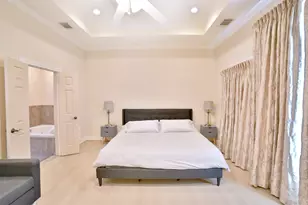 2410 Dorrington St, Houston, TX 77030 - Photo 11