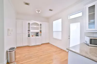 2410 Dorrington Street #C, Houston, TX 77030 - Photo 17