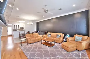 2410 Dorrington St, Houston, TX 77030 - Photo 1