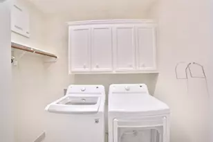 2410 Dorrington St, Houston, TX 77030 - Photo 21