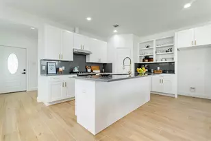 4126 Dorchester St, Houston, TX 77016 - Photo 11