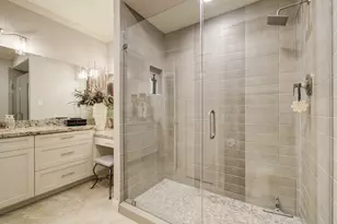 651 Bering Dr, Houston, TX 77057 - Photo 29