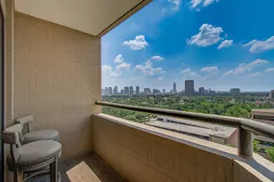 651 Bering Dr, Houston, TX 77057 - Photo 11