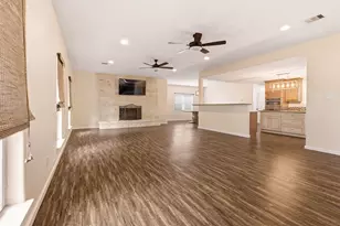 1130 Allen St, Hempstead, TX 77445 - Photo 5