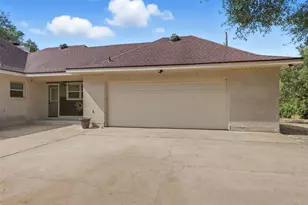1130 Allen St, Hempstead, TX 77445 - Photo 35
