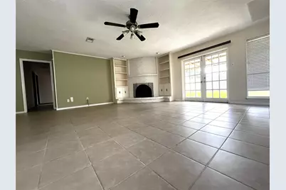 731 Seafoam Road, Houston, TX 77062 - Photo 5