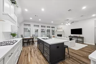 28714 Wildthorne Ct, Katy, TX 77494 - Photo 13