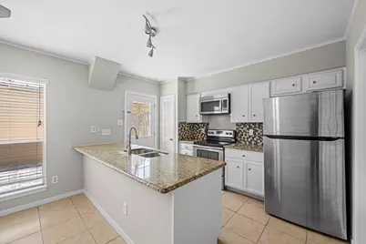 925 Memorial Village Drive #25, Houston, TX 77024 - Photo 13