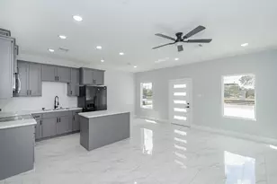 6513 Avenue B, Houston, TX 77011 - Photo 3