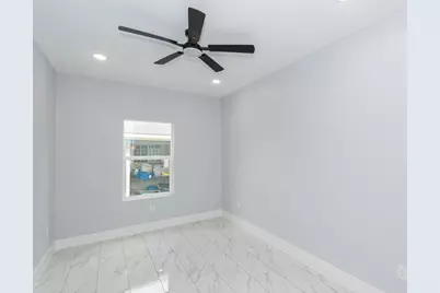 6513 Avenue B #A, Houston, TX 77011 - Photo 17