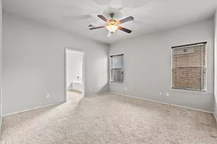 10414 Whisper Bluff Dr, Humble, TX 77396 - Photo 21