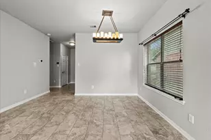 10414 Whisper Bluff Dr, Humble, TX 77396 - Photo 9