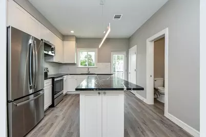5262 Ella Boulevard #108, Houston, TX 77018 - Photo 13