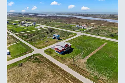 920 17th, Port Bolivar, TX 77650 - Photo 45